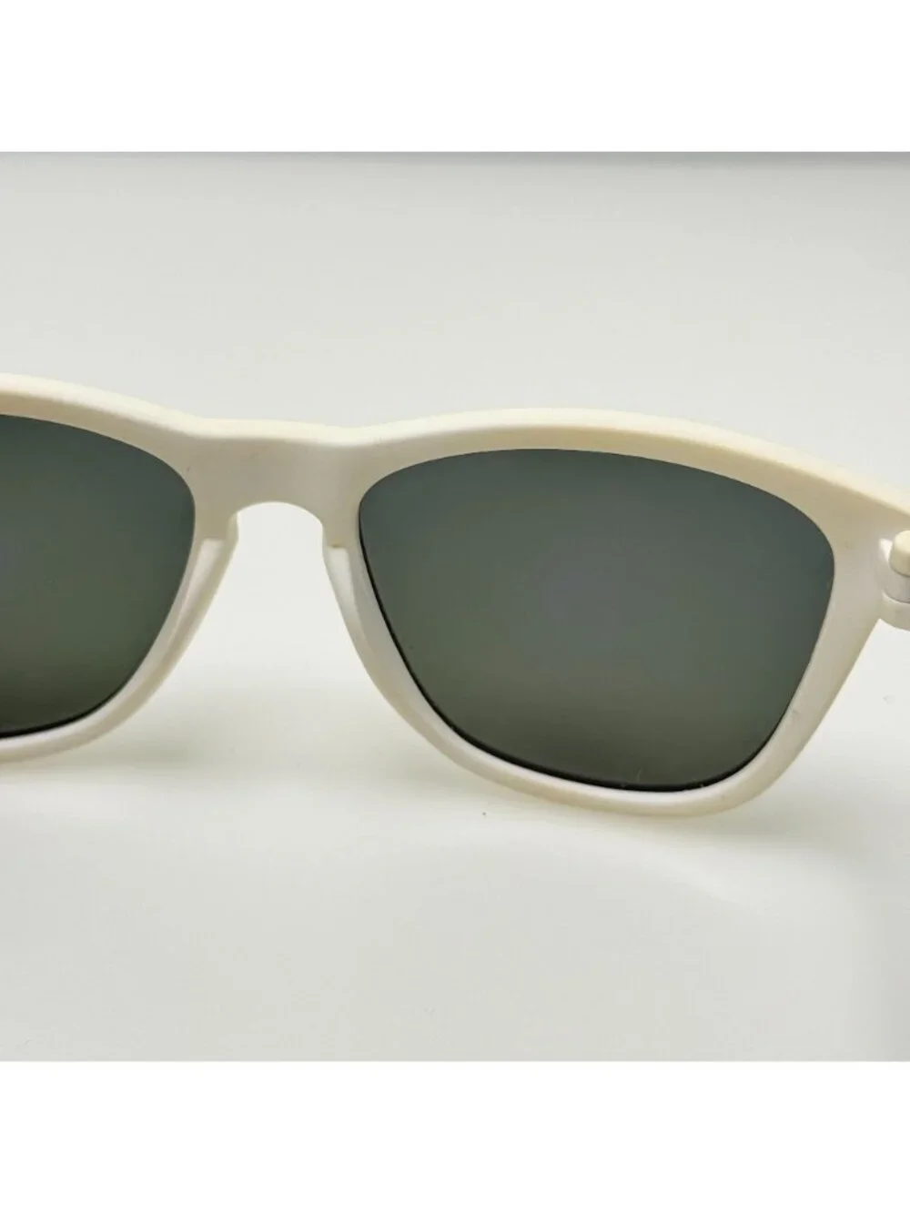 Goodr Sunglasses Side Scroll Eye Roll